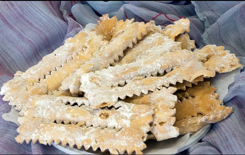 CHIACCHIERE